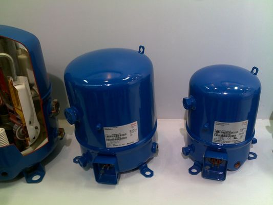Купить Компрессор с переменным поршневым типом Maneurop HCM120T4LP6 10HP 99390BTU online manufacture
