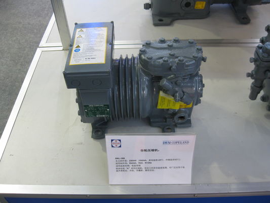 Полугерметический 40-сильный холодильный компрессор D6SJ-400X Бельгия